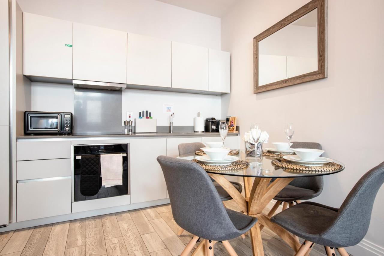 Urban Living'S - Windsor Castle Luxury Apartments 外观 照片